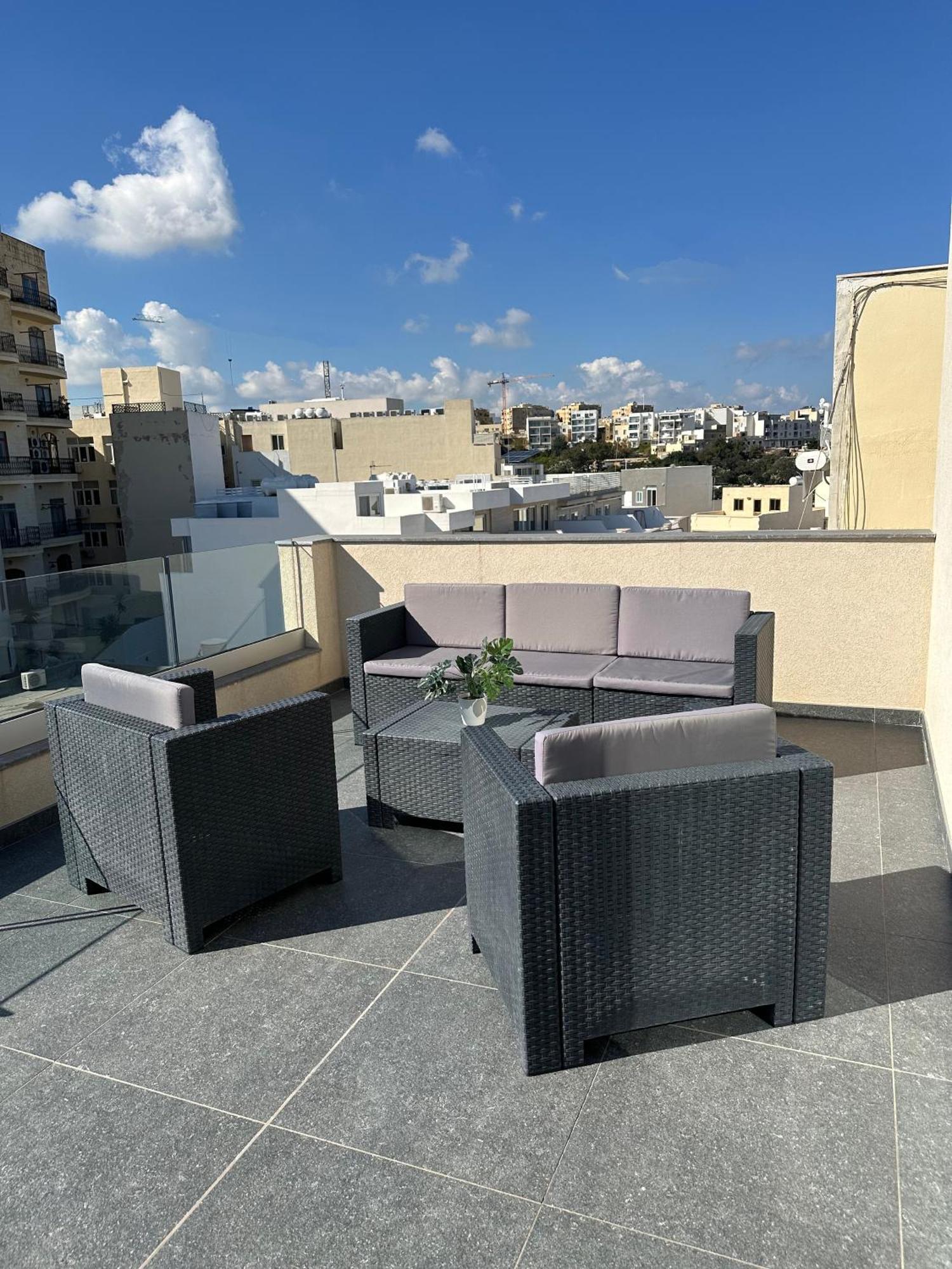 Sliema 2 Bedroom Penthouse Eksteriør billede